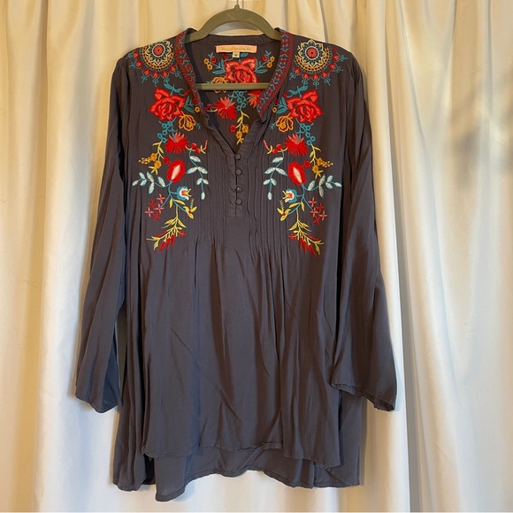 Madeline Tops - Boutique Applique Womens Long Top 1X